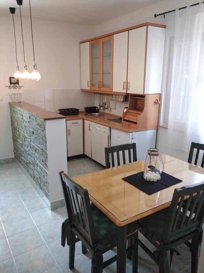 Veky Lägenhet Jezera Exteriör bild